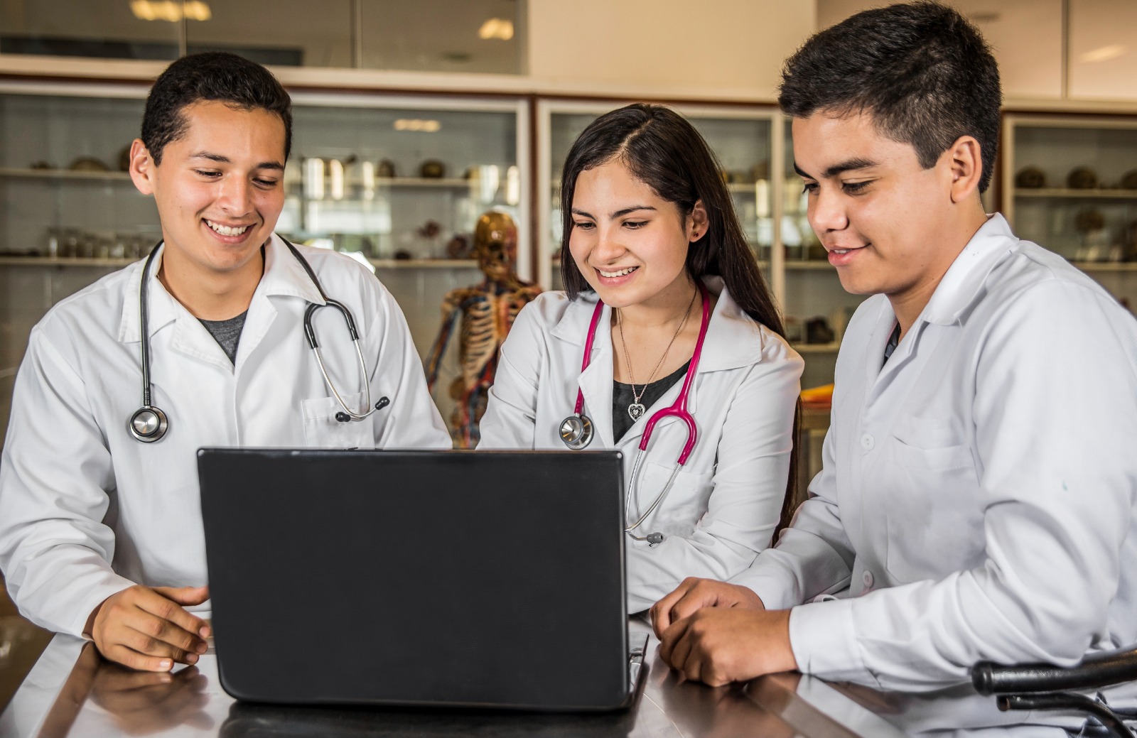 Options for healthcare programs in Malaysia for International Students